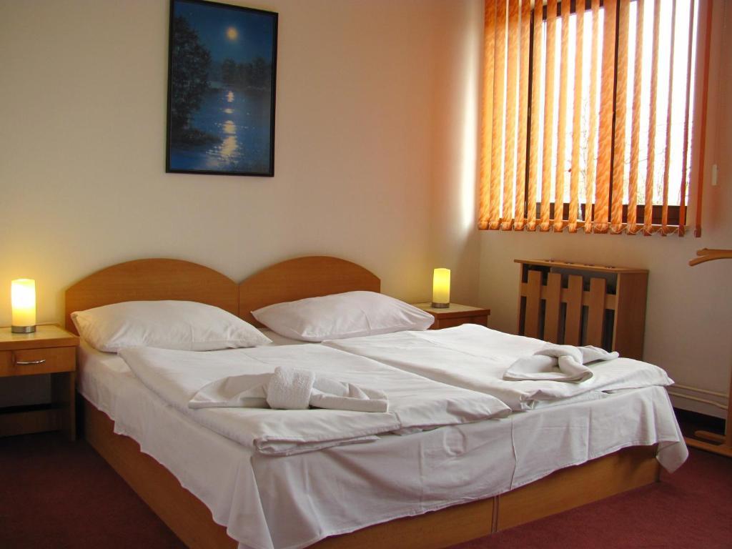 Hotel Isora Ostrava Quarto foto
