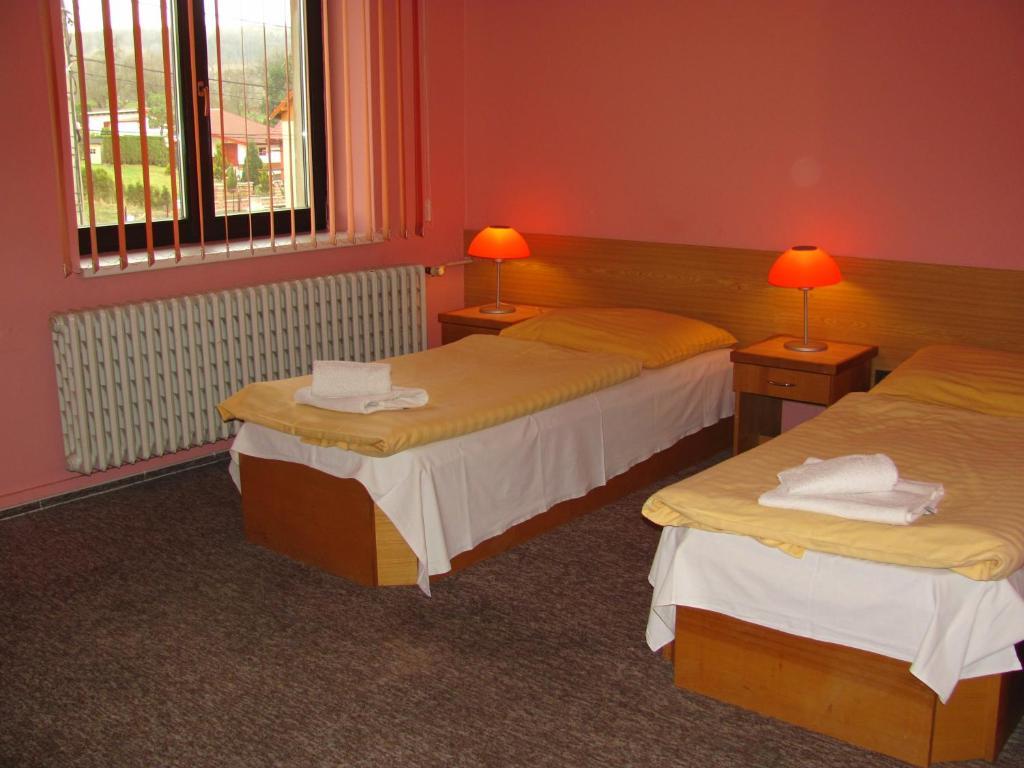 Hotel Isora Ostrava Quarto foto